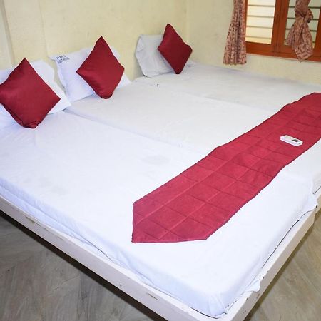 Pms Guest House Пудучеррі Екстер'єр фото