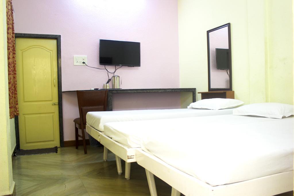 Pms Guest House Пудучеррі Екстер'єр фото